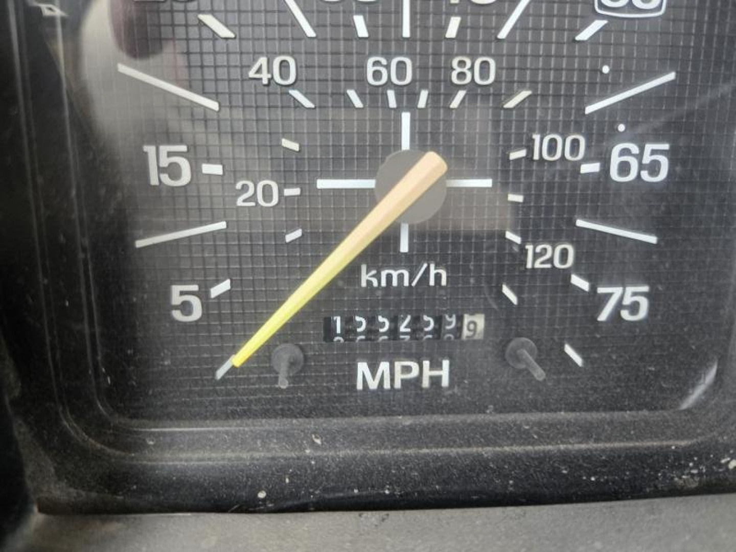 Used 1988 Ford F800 Dump Truck