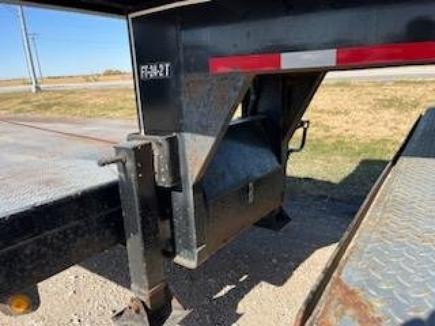 Used 2000 International 4700 Truck
