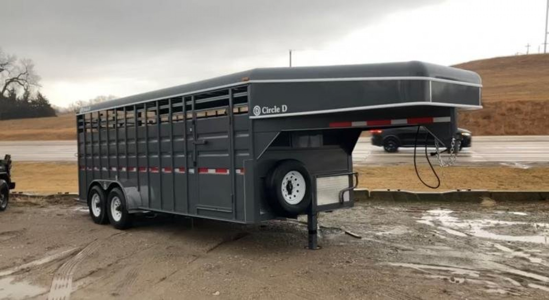 New 2025 Circle D 6'8x20 GN Livestock Trailer