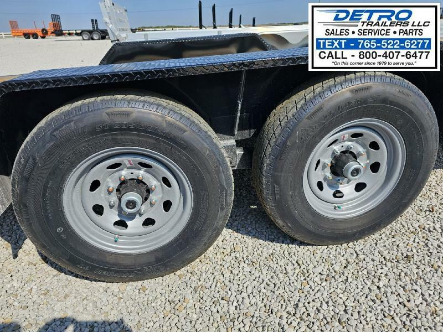 New 2025 Sure-Trac 7' x 22' (20+2) 14K Equipment Trailer