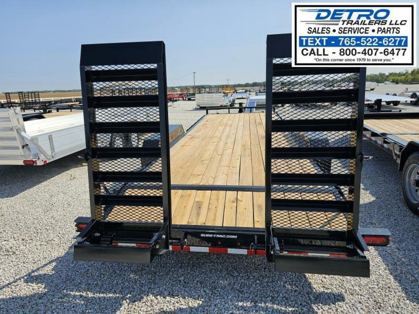 New 2025 Sure-Trac 7' x 22' (20+2) 14K Equipment Trailer