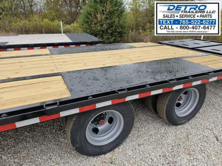 New 2025 Sure-Trac 102" x 30' (25+5) 25.9K HD Low Profile Beavertail Deckover Trailer