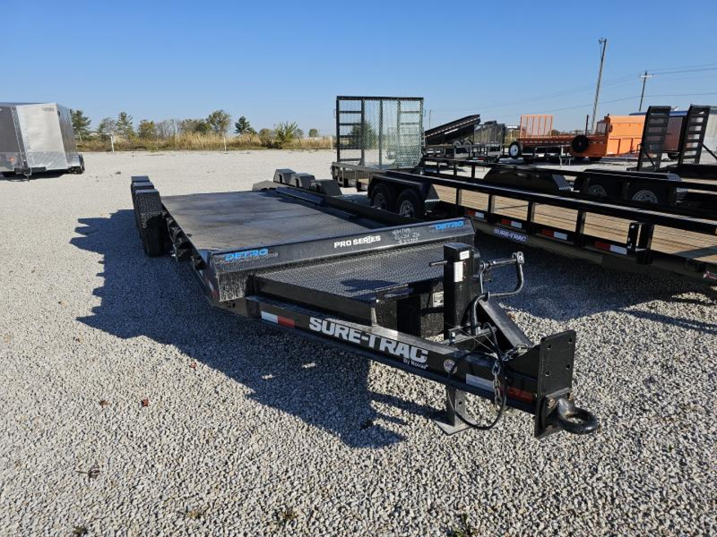 New 2024 Sure-Trac 7' x 24' 23.1K Tri-Axle Drop-Deck Equipment Trailer
