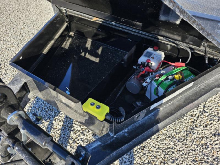 New 2024 Sure-Trac 7' x 24' 23.1K Tri-Axle Drop-Deck Equipment Trailer