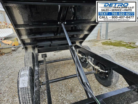 New 2025 Sure-Trac 6' x 10' 7K Single Ram SD Deckover Dump Trailer