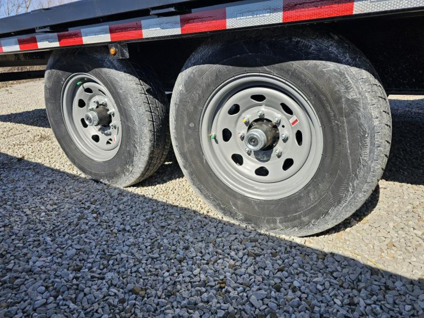 New 2025 Sure-Trac 102" x 28' (22+6) 15K HD Power Tilt Deckover Trailer w/ Hydraulic Front Jack