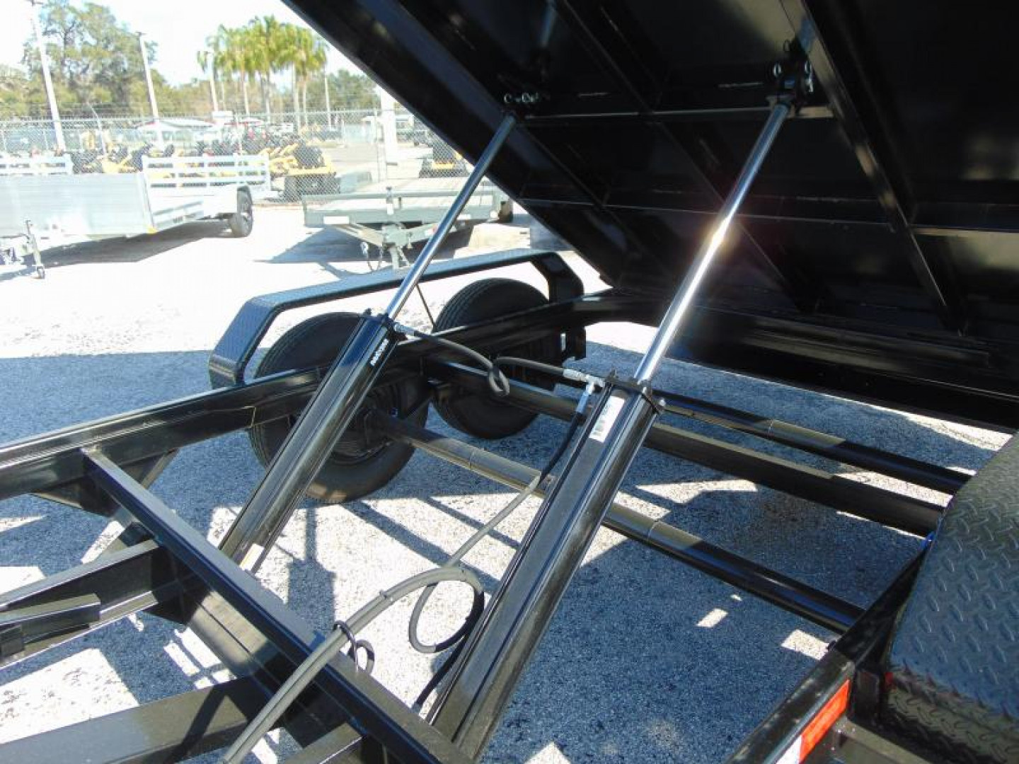 New Triple Crown Trailers 7X14 HD Low Side 14K Dual Ram Dump Trailer