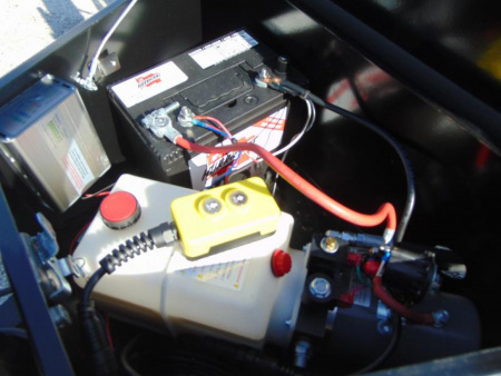 New Triple Crown Trailers 7X14 HD Low Side 14K Dual Ram Dump Trailer