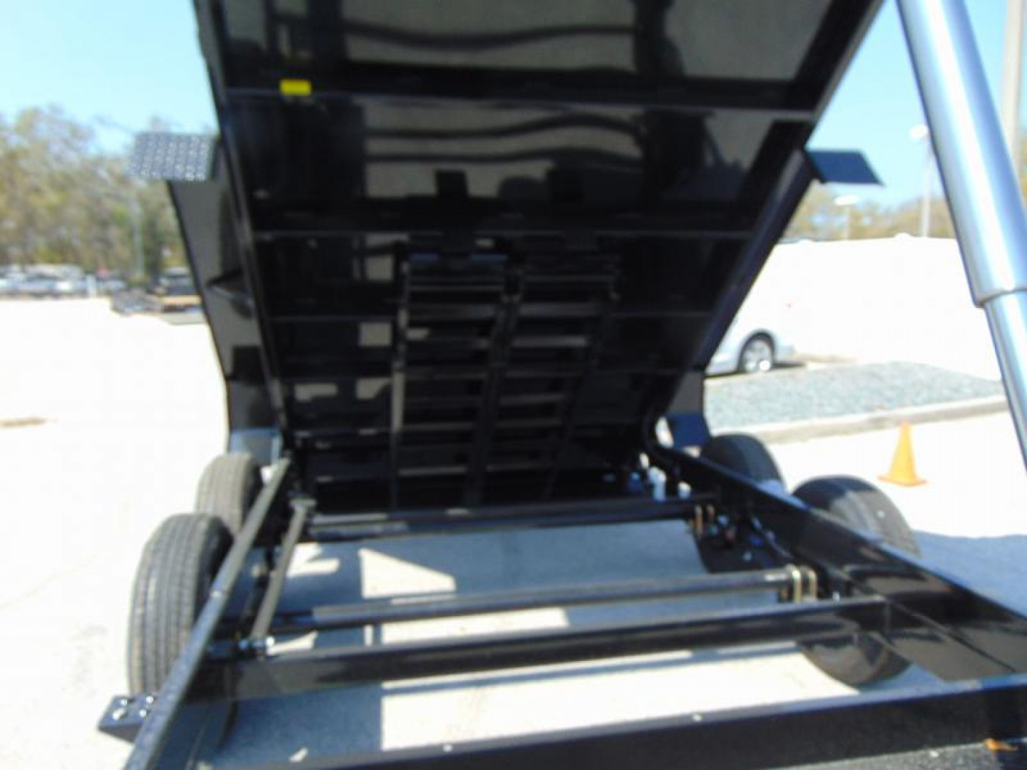 New Sure-Trac 82X14 14k HD Low Profile Telescopic Dump Trailer w/Spare Tire & Stab Jacks