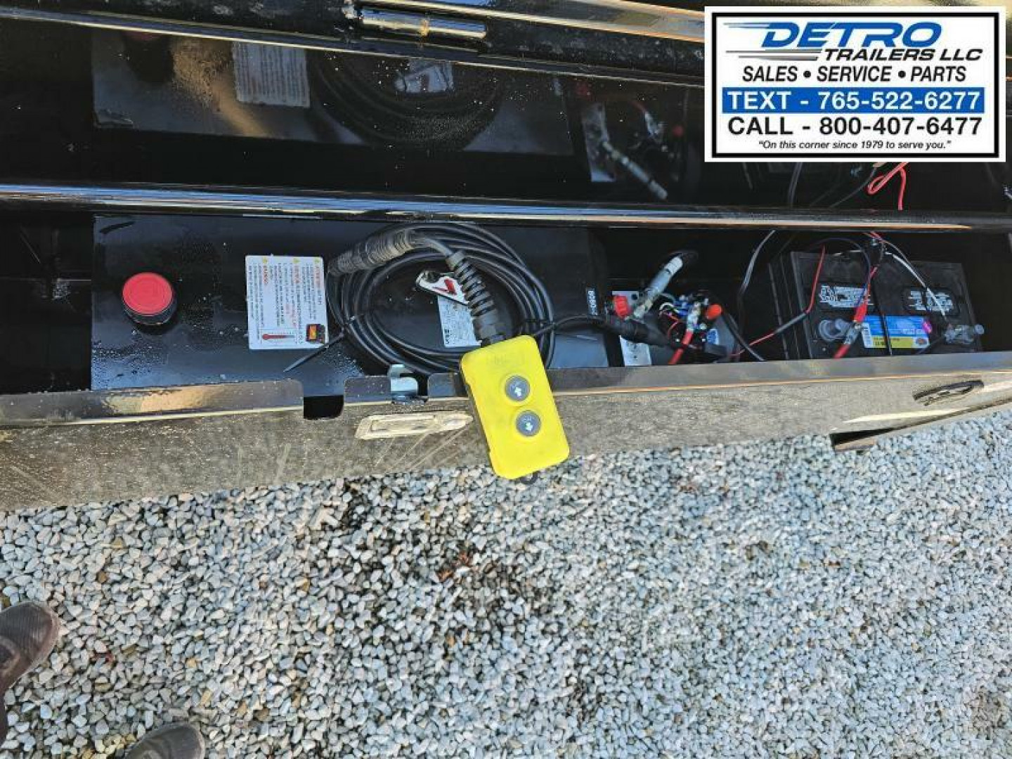 New 2025 Sure-Trac 82" x 16' 14K Telescopic HD Gooseneck Low Profile Dump Trailer