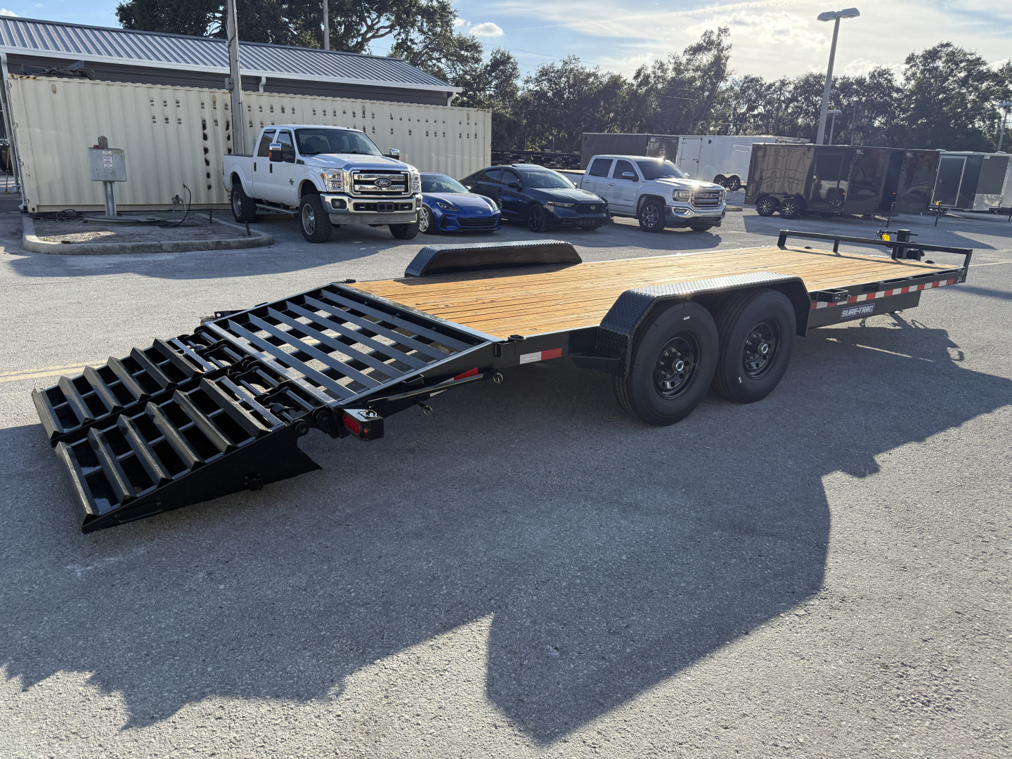 New Sure-Trac 7X19+3 Equipment 14K Trailer w/Universal Ramps and 14 ply Tire Upgrade
