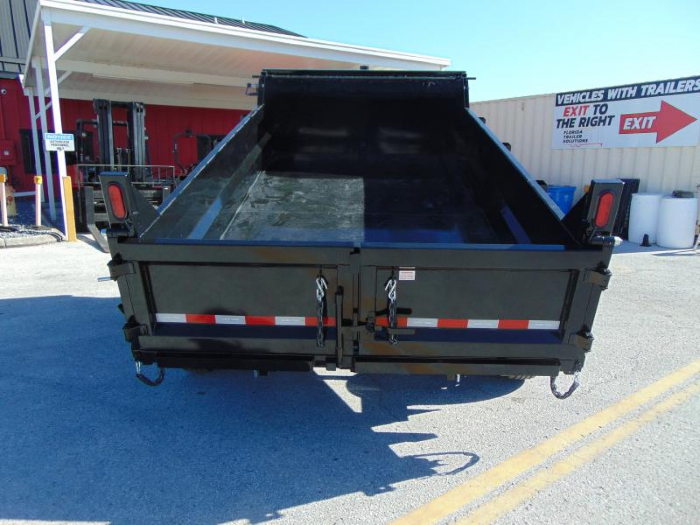 New Sure-Trac 82x12 Low Profile 14k Telescopic Hoist Dump Trailer w/LRG Tire Upgrade