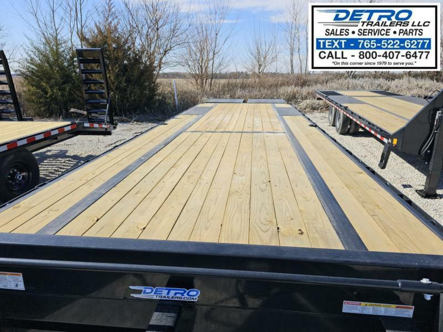 New 2025 Sure-Trac 102" x 30' (25+5) 15K HD Low Profile Beavertail Deckover Trailer