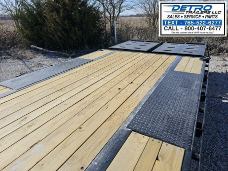 New 2025 Sure-Trac 102" x 30' (25+5) 15K HD Low Profile Beavertail Deckover Trailer