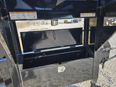 New 2025 Sure-Trac 102" x 35' (30+5) 25.9K HD Gooseneck Low Profile Beavertail Deckover Trailer