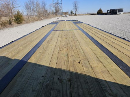 New 2025 Sure-Trac 102" x 35' (30+5) 25.9K HD Gooseneck Low Profile Beavertail Deckover Trailer