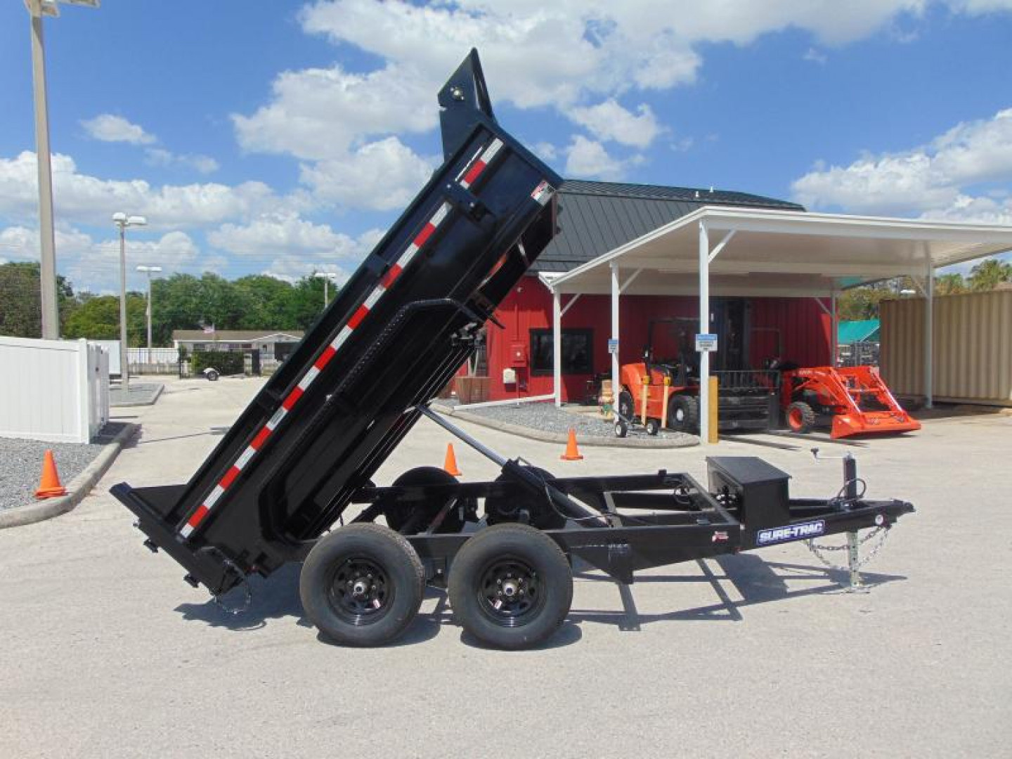 New Sure-Trac 6X10 10K Single Ram Dump Trailer