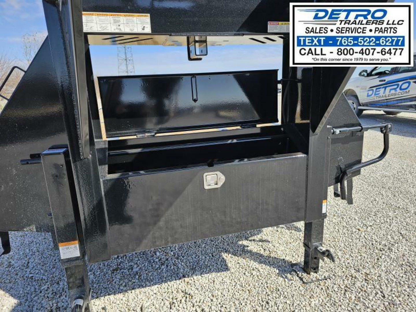 New 2025 Sure-Trac 102" x 40' (35+5) 30K HD Gooseneck Low Profile Beavertail Deckover Trailer