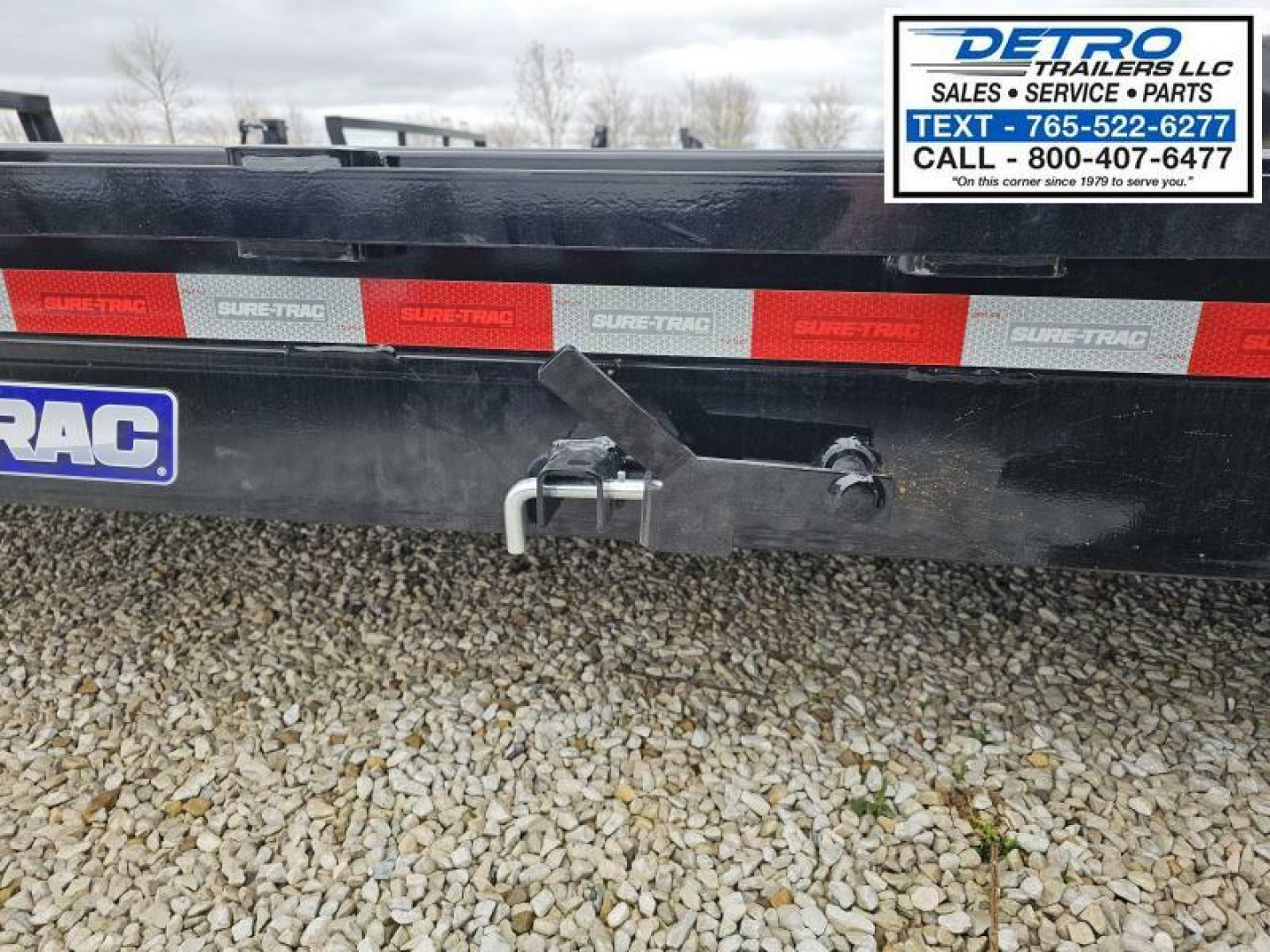 New 2025 Sure-Trac 7' x 22' (18+4) 14K Tilt Bed Equipment Trailer