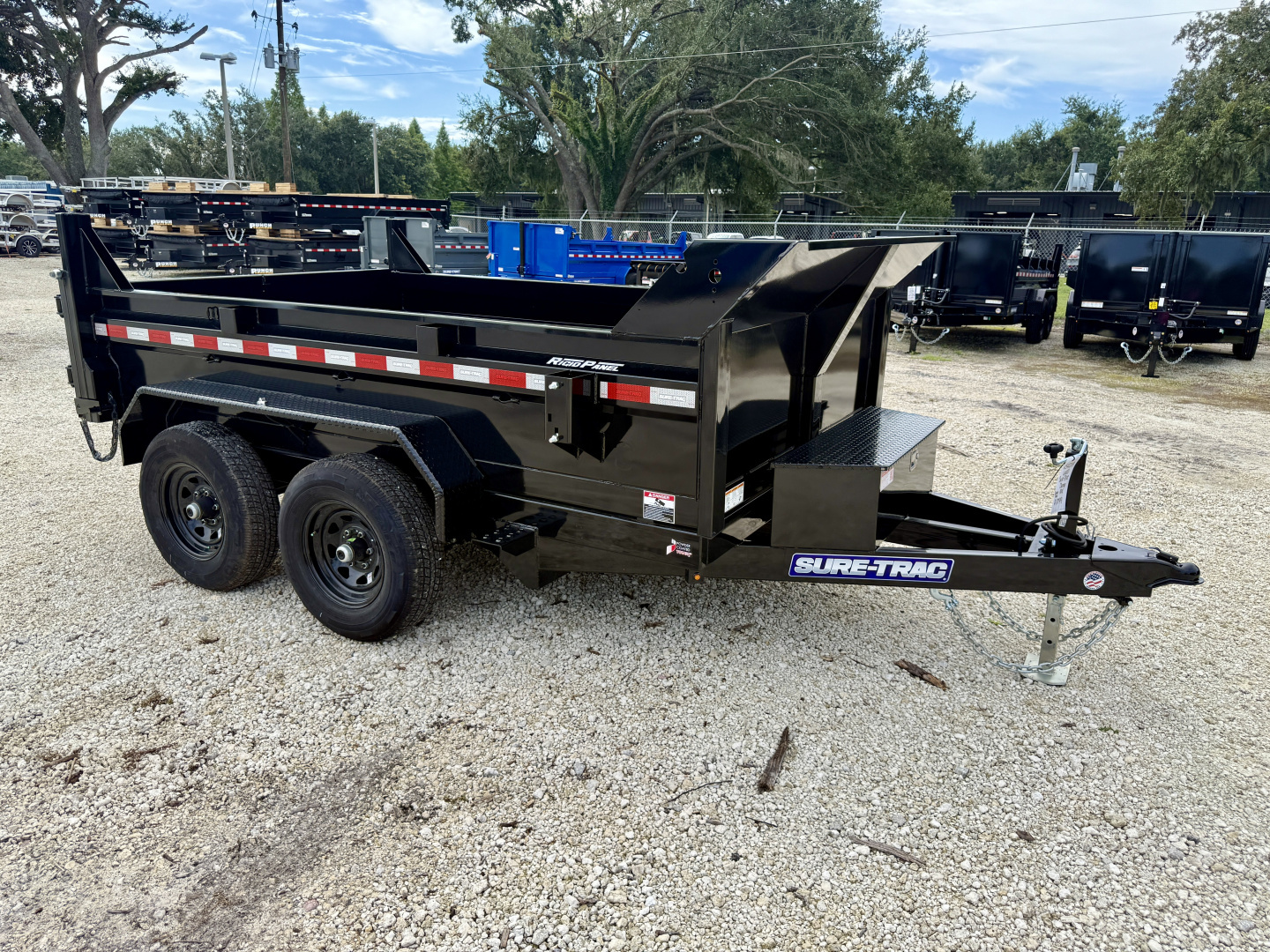 New Sure-Trac 6X10 10K Single Ram Dump Trailer