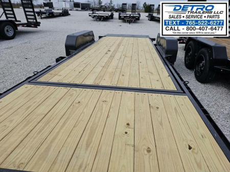 New 2025 Sure-Trac 82" x 22' (18+4) 14K Split Bed Tilt Equipment Trailer