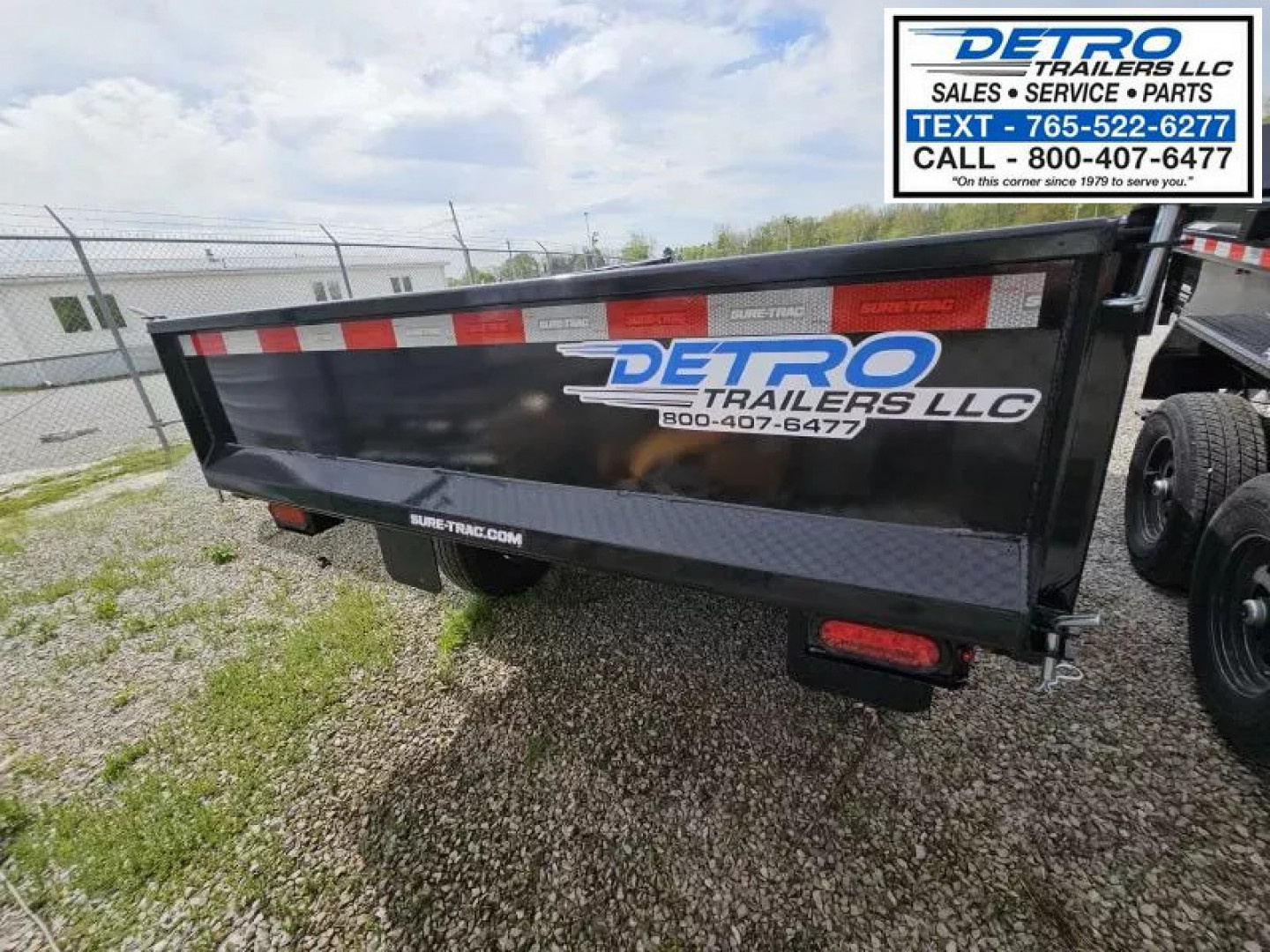 New 2025 Sure-Trac 6' x 10' 10K Single Ram SD Deckover Dump Trailer