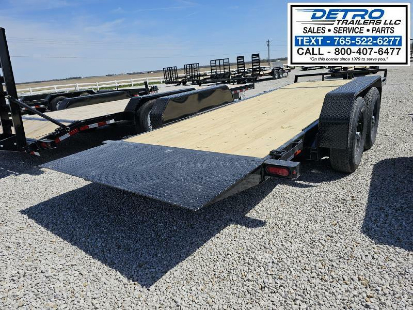 New 2025 Sure-Trac 82" x 20' (16+4) 14K Split Bed Tilt Deck Equipment Trailer