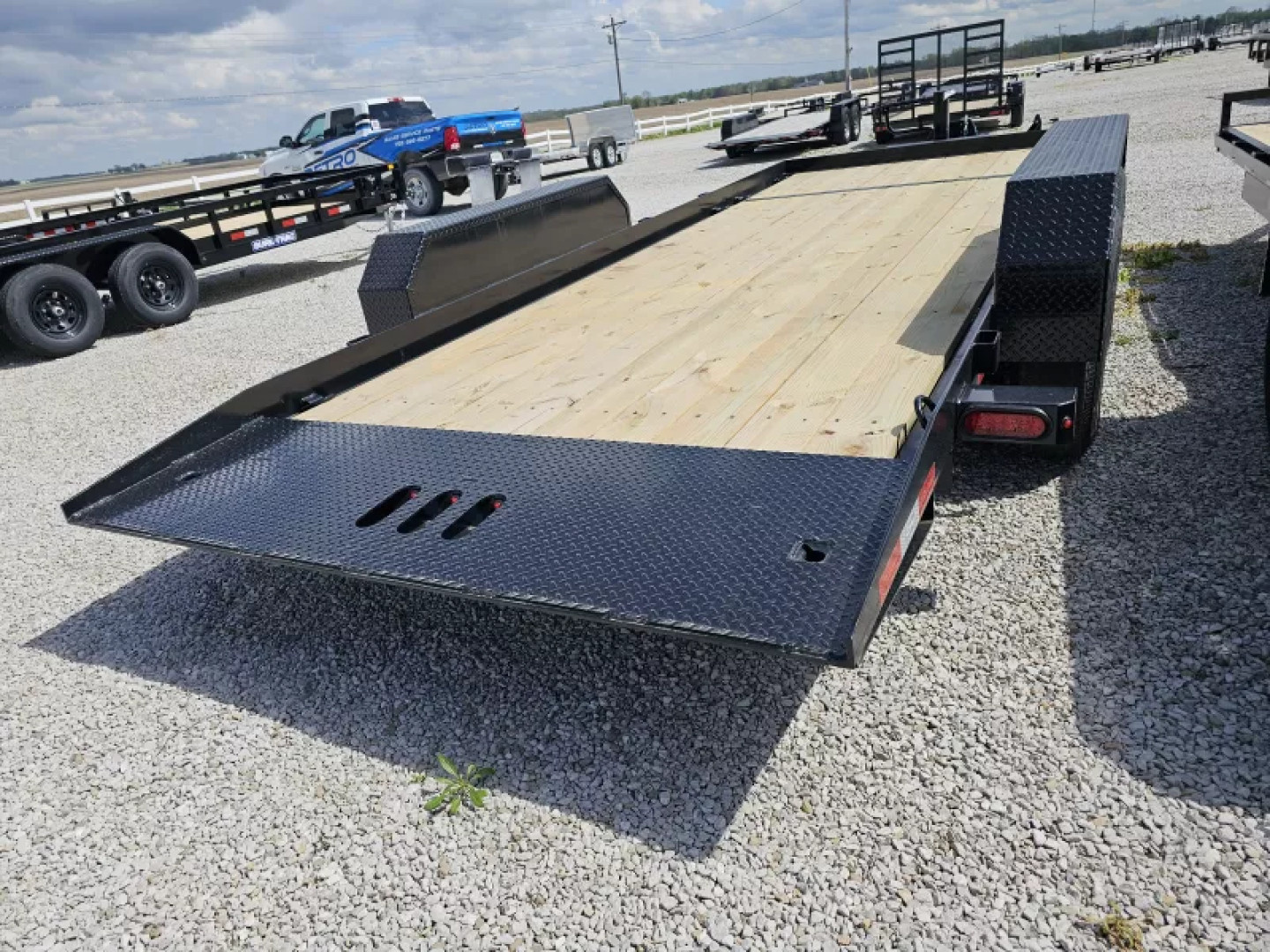 New 2025 Cam Superline 102" x 19' (15+4) 7 Ton Split Deck Tilt Trailer