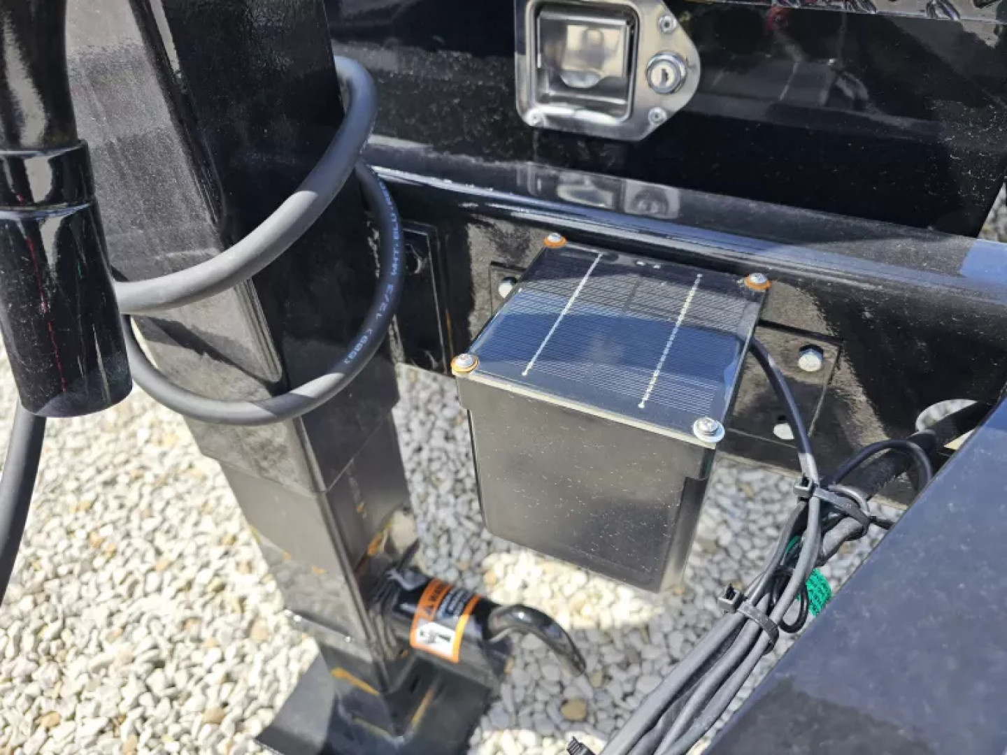 New 2025 Cam Superline 102" x 19' (15+4) 7 Ton Split Deck Tilt Trailer