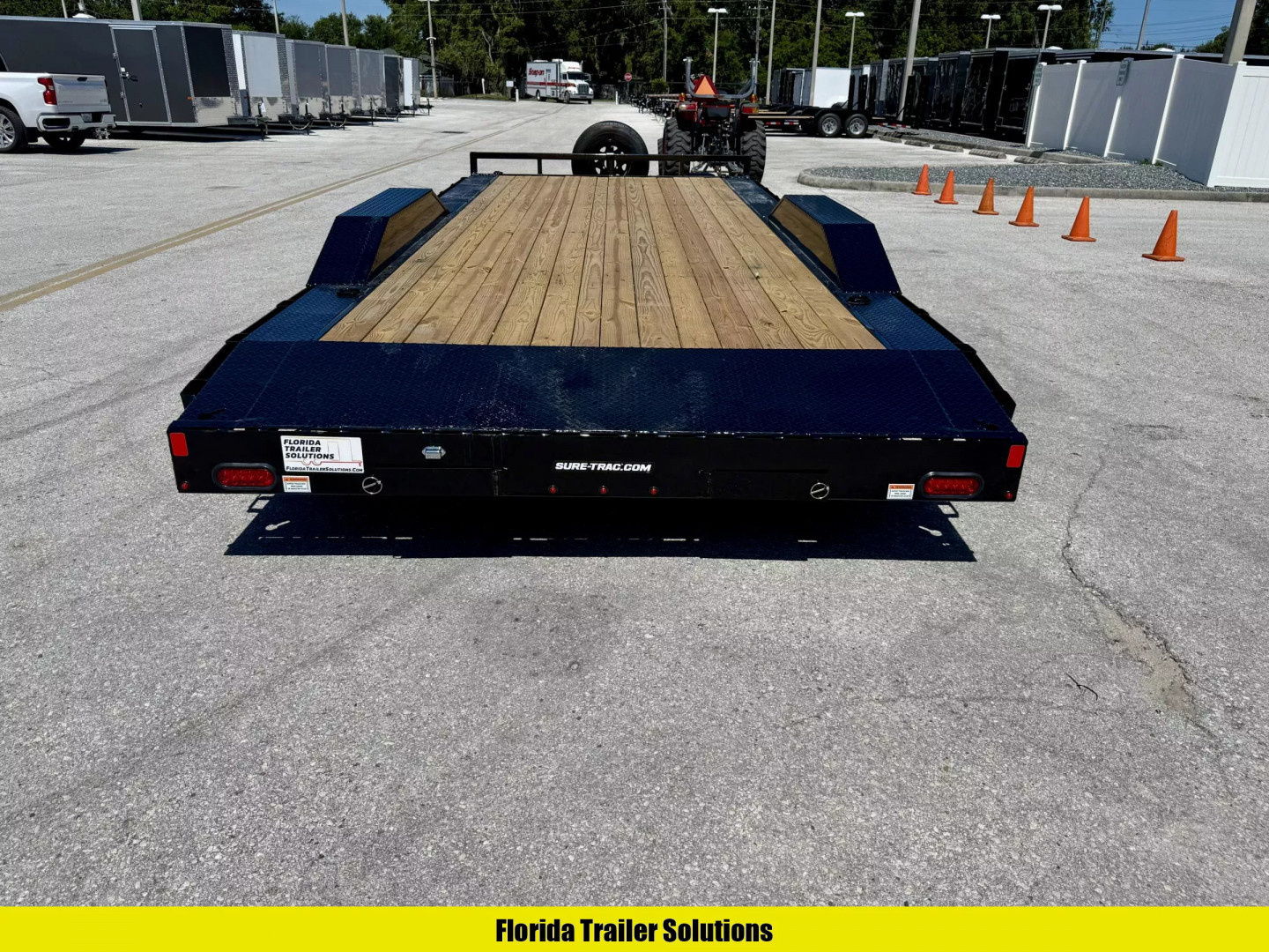 New 2025 Sure-Trac 8.5X20(18+2) Full-Width 10K Car Hauler