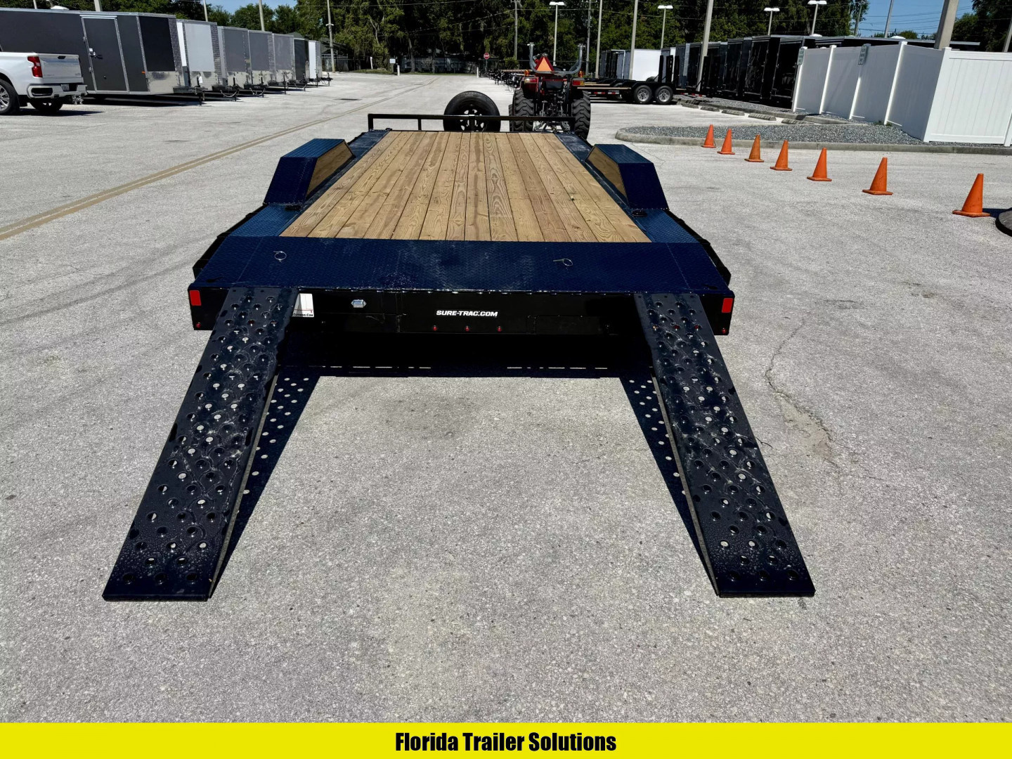 New 2025 Sure-Trac 8.5X20(18+2) Full-Width 10K Car Hauler