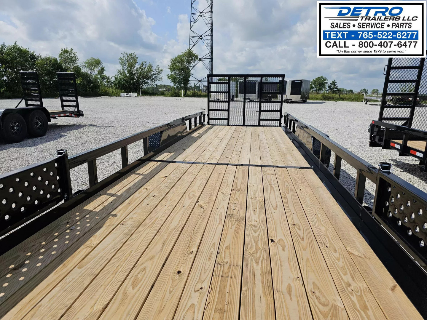 New 2025 Sure-Trac 7' x 24' 10K Tube Top ATV Utility Trailer