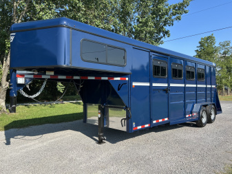 New 2026 Valley Trailers 4920 4-Horse Trailer