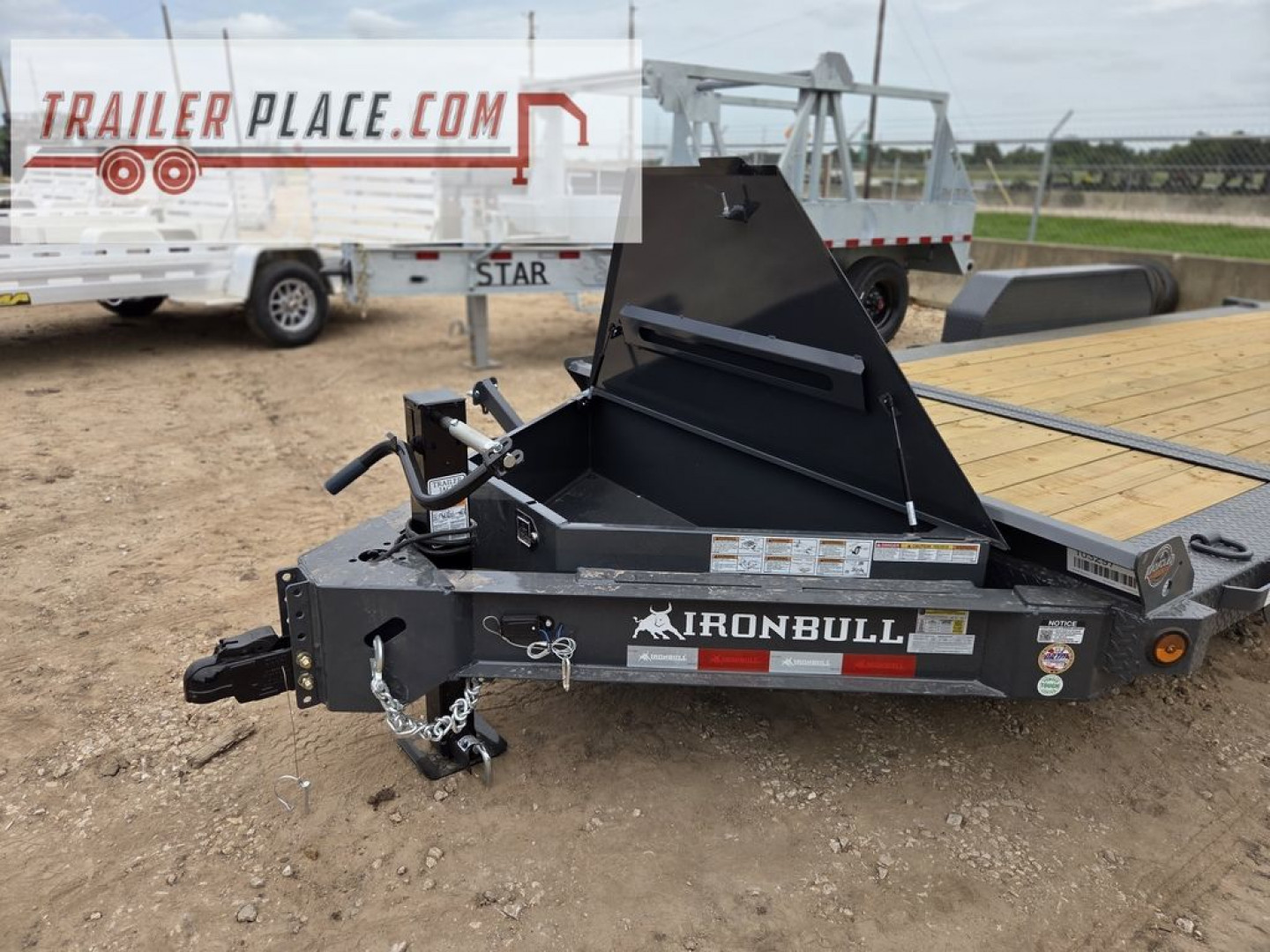 New 2026 IRON BULL 83"X20' 14K TWB TILT TRAILER