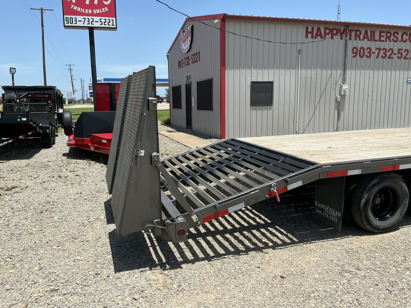 Used East Texas Trailers 102"x30' GN Flatbed