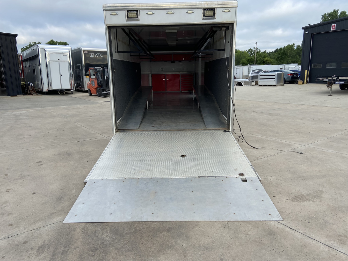 Used 32' Race Trailer