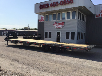 New 2025 Diamond C 102"x40' Engineered Beam FMAX212 w/ Hyd. Dovetail Pacesetter Edition