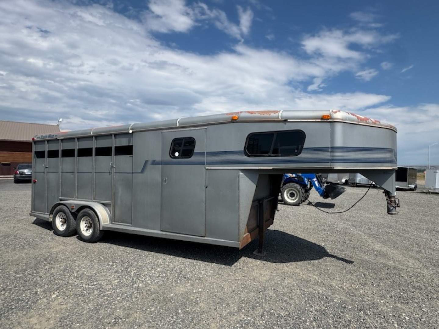 Used 1994 Trails West 4H GN Horse Trailer