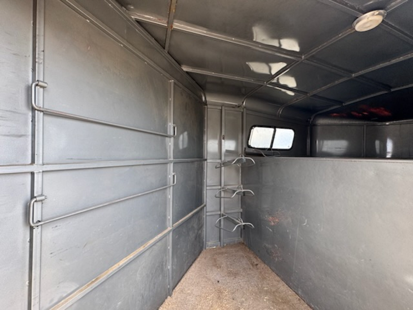 Used 1994 Trails West 4H GN Horse Trailer