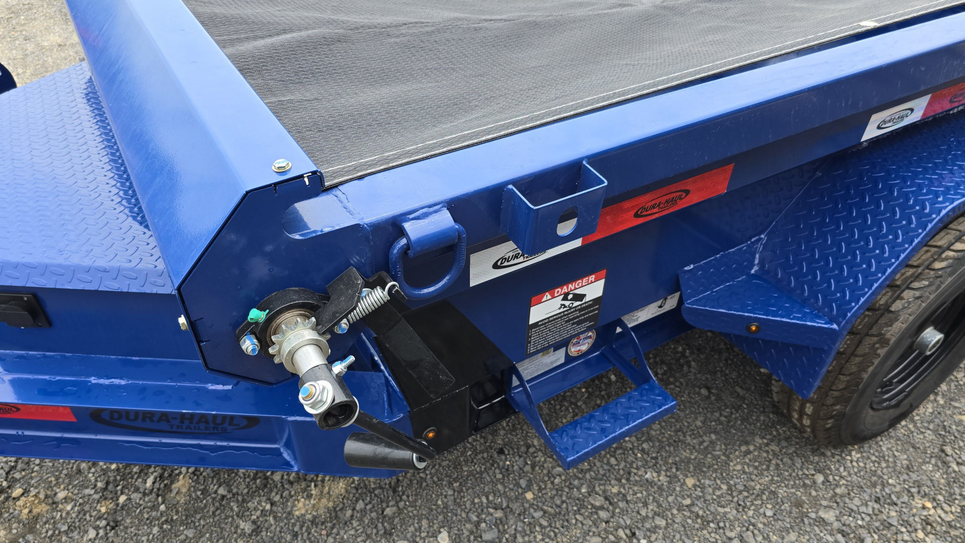 New Dura-Haul Dump Trailer / 60"x10' / 10.4k GVWR