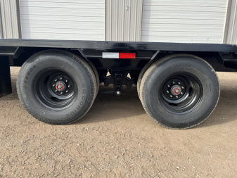 New 2026 PJ 102"x40' GN Low-Pro Flatbed w/ Duals - LD