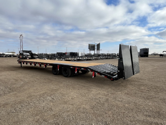 New 2026 PJ 102"x40' GN Low-Pro Flatbed w/ Duals - LD