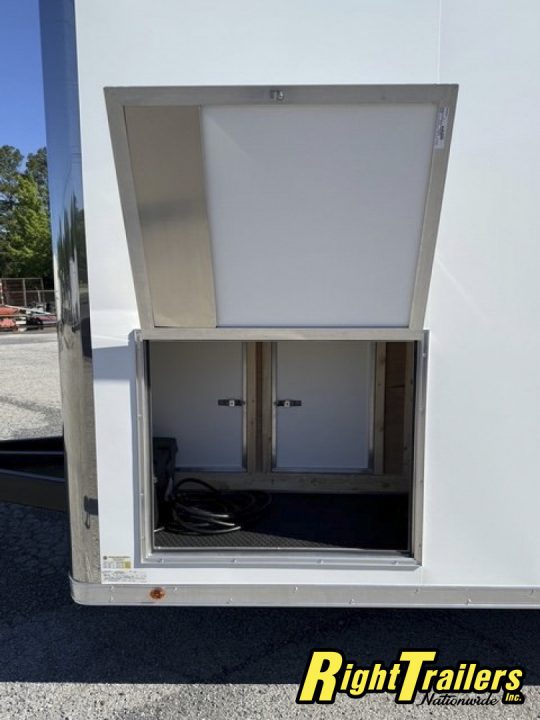 New 2025 Vintage Trailers 8.5x28 Race Trailer