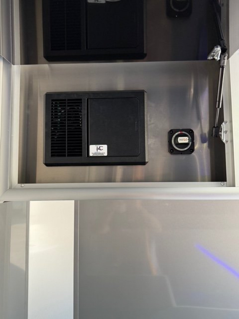 New 8.5x32 intech Stacker