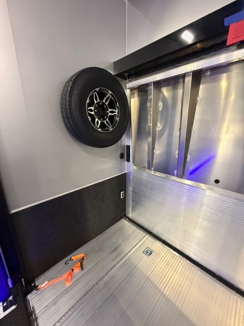 New 8.5x32 intech Stacker