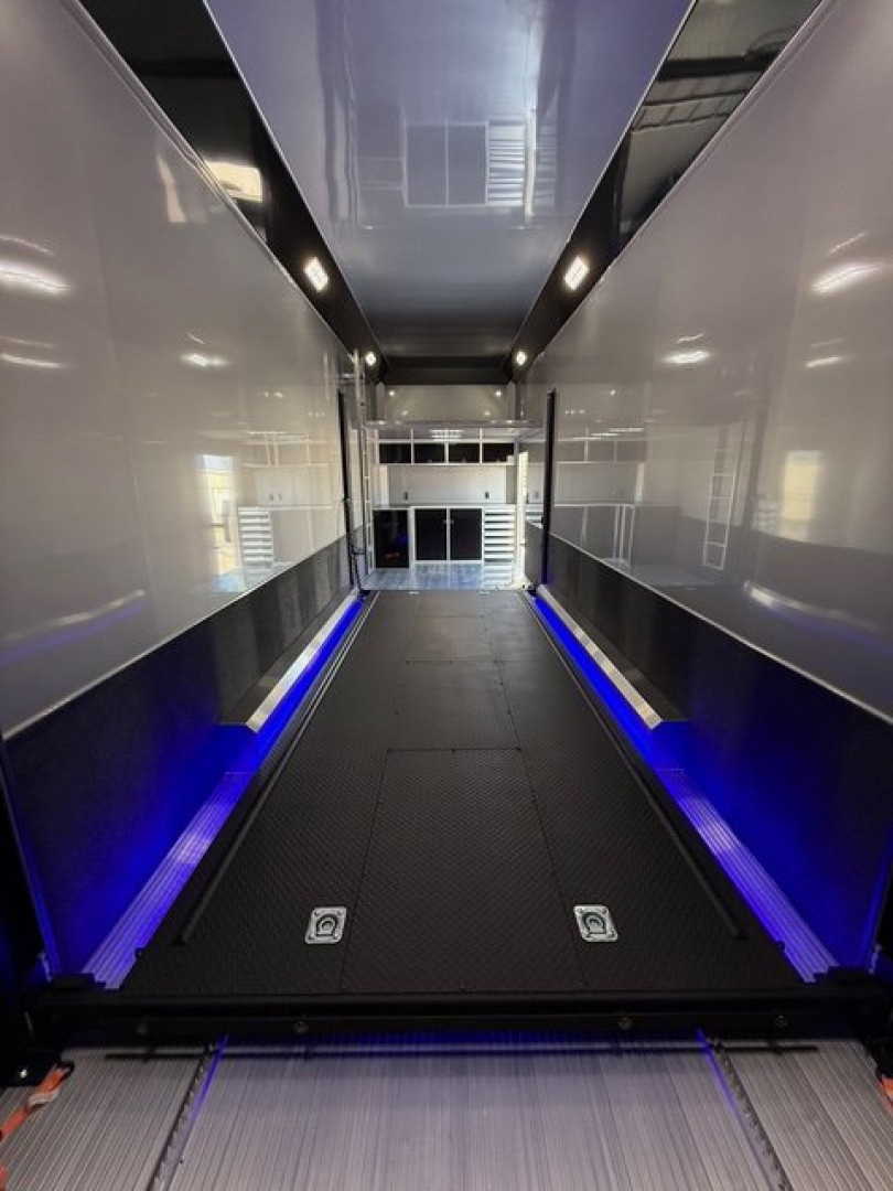 New 8.5x32 intech Stacker