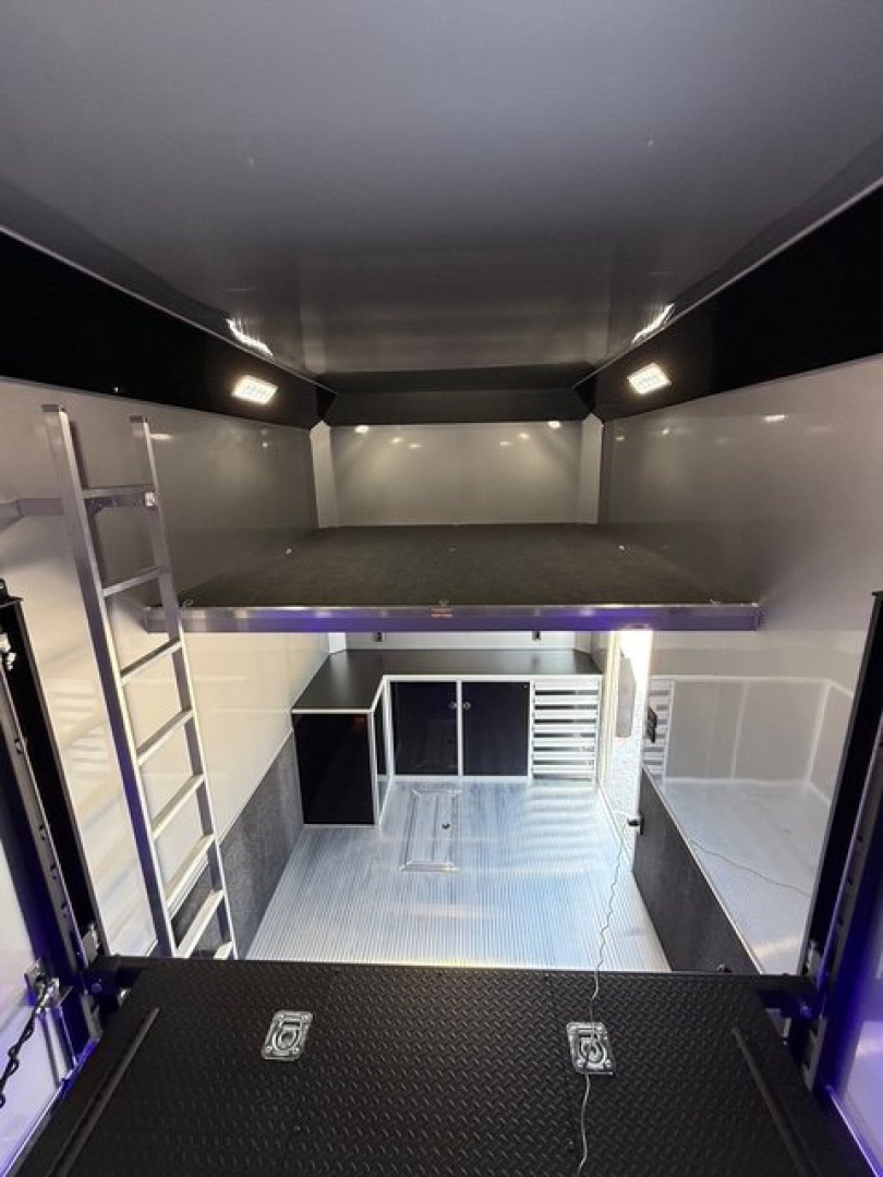 New 8.5x32 intech Stacker