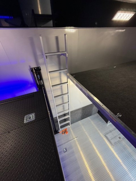 New 8.5x32 intech Stacker