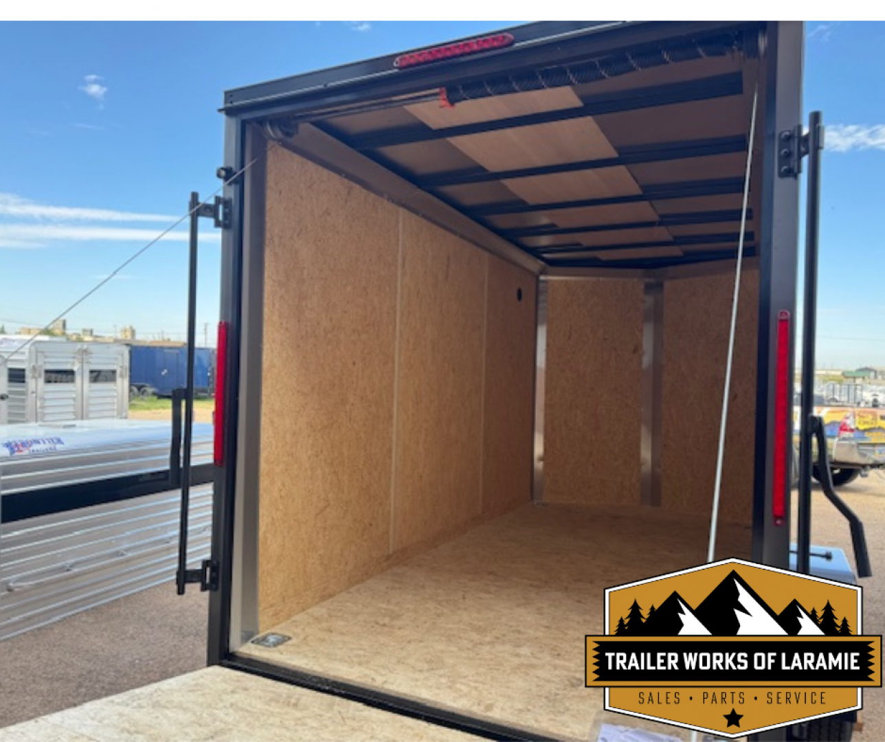 New 2026 Look Trailers 6X12 SA- ST DLX V-NOSE- Charcoal 6" Taller