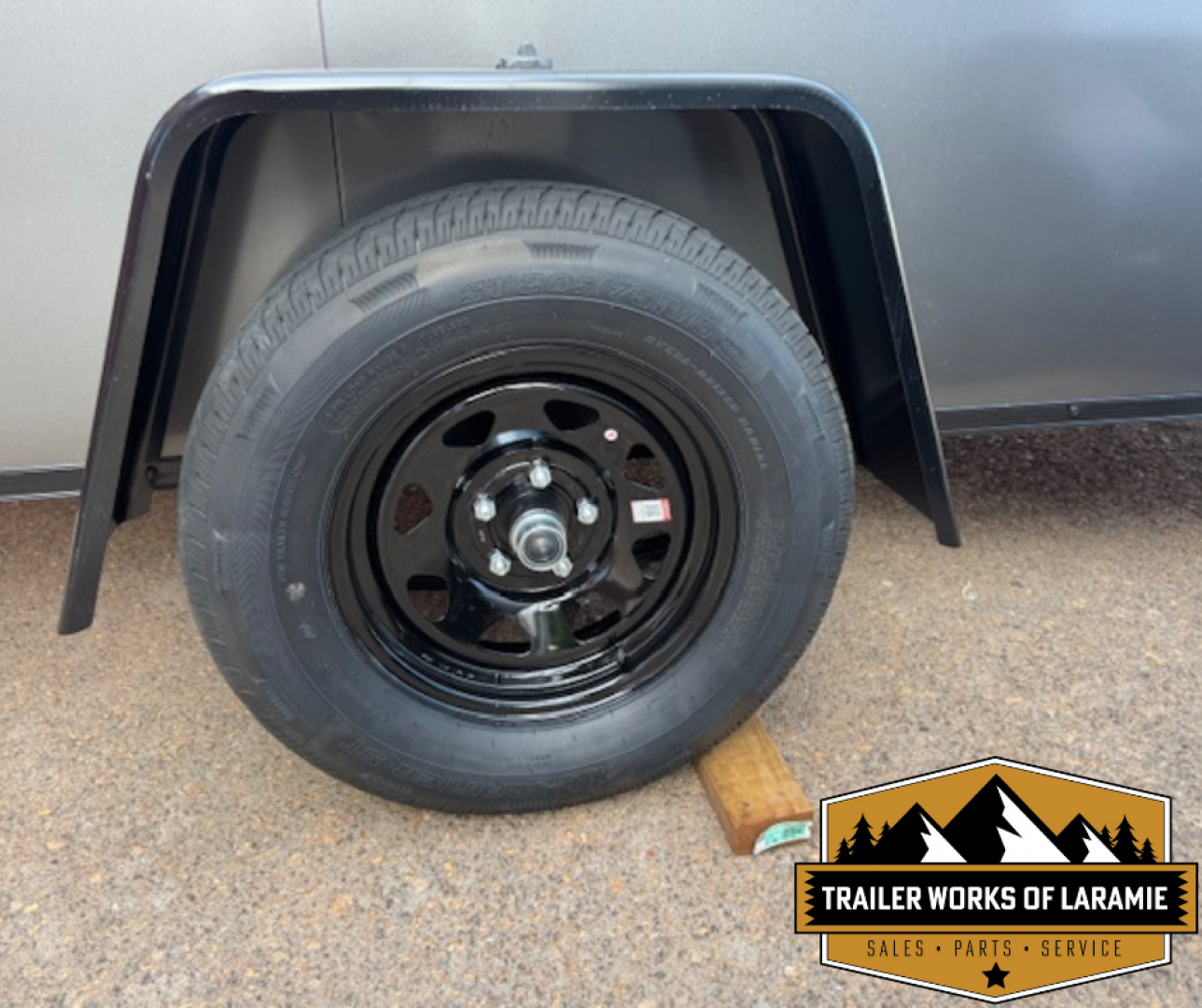 New 2026 Look Trailers 6X12 SA- ST DLX V-NOSE- Charcoal 6" Taller